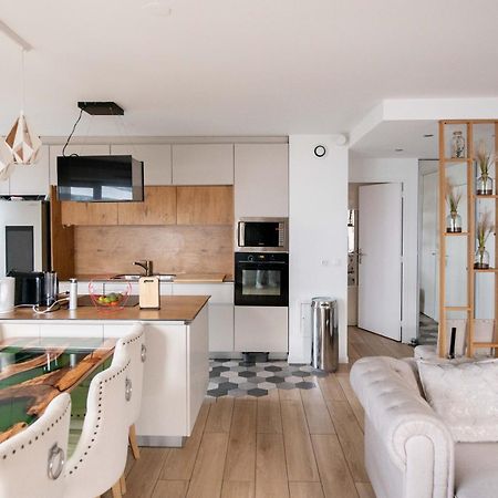 Elise De Roche Equipe Balcon Parking Rer B Apartment เลอบูร์เช ภายนอก รูปภาพ