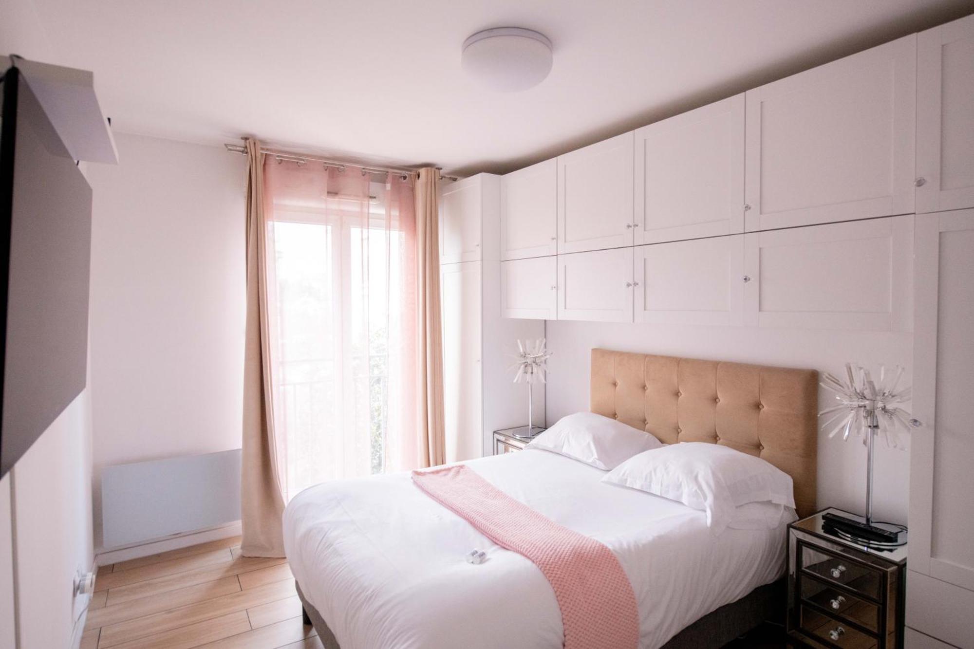 Elise De Roche Equipe Balcon Parking Rer B Apartment เลอบูร์เช ภายนอก รูปภาพ